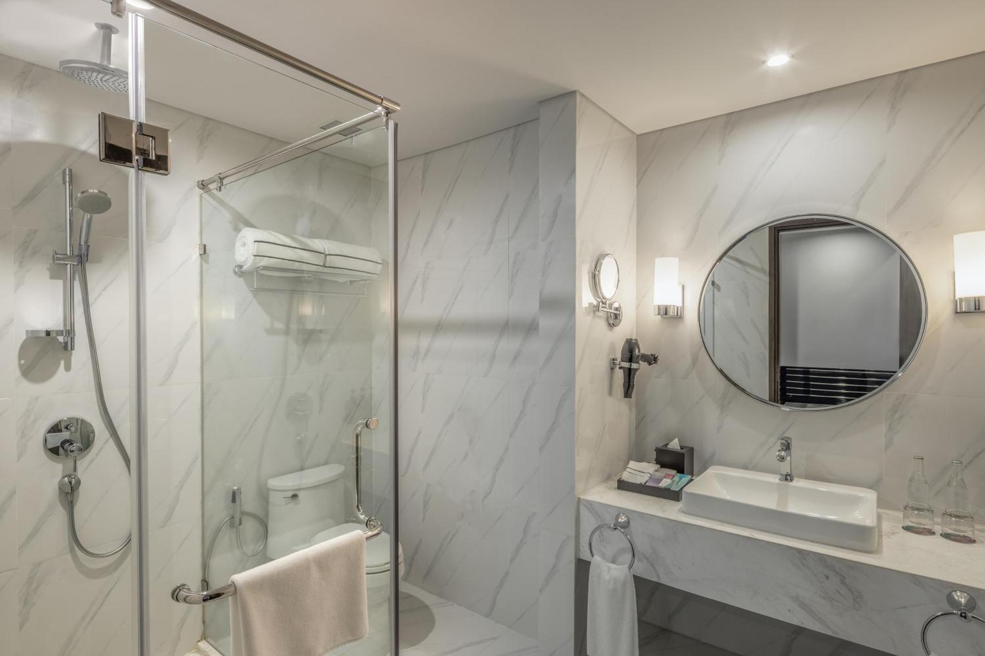 Melia Vinpearl Ha Tinh Hotel Room photo